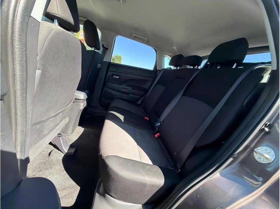 Mitsubishi Outlander Sport 2.0 ES 5M 2018