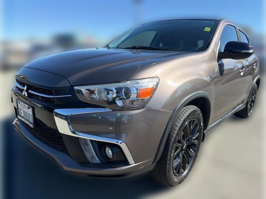Mitsubishi Outlander Sport 2.0 ES 5M 2018