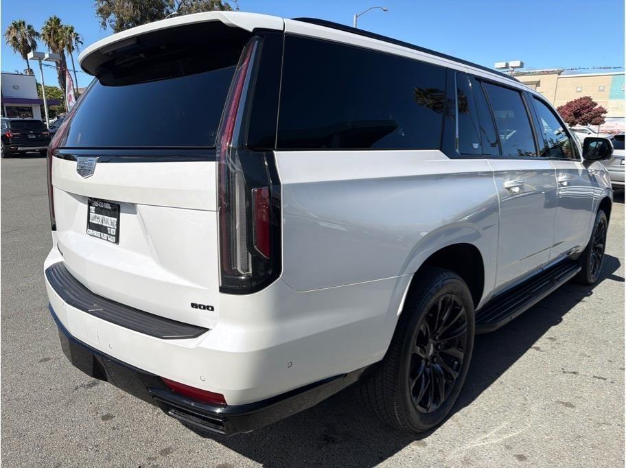 Cadillac Escalade ESV Sport AWD 2023