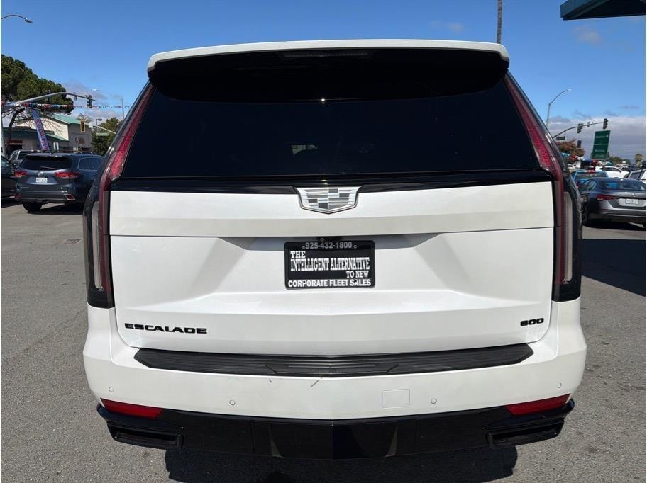 Cadillac Escalade ESV Sport AWD 2023