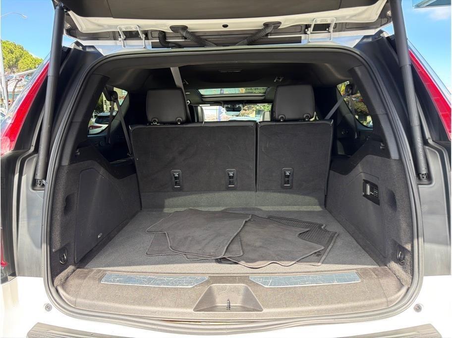 Cadillac Escalade ESV Sport AWD 2023