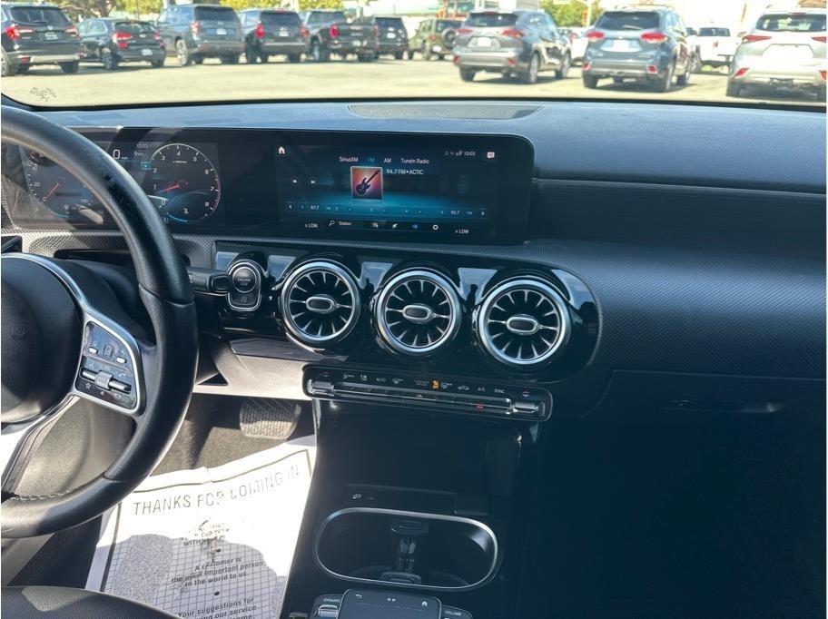 Mercedes-Benz A-Class A 220 4MATIC 2021
