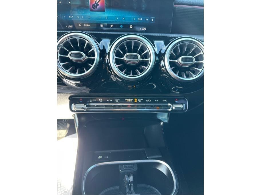 Mercedes-Benz A-Class A 220 4MATIC 2021