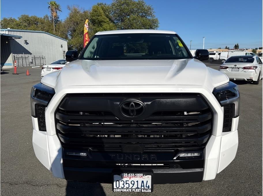 Toyota Tundra Limited CrewMax 4WD 2024