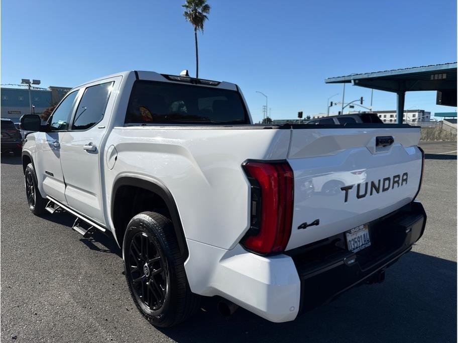 Toyota Tundra Limited CrewMax 4WD 2024