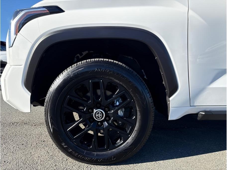 Toyota Tundra Limited CrewMax 4WD 2024