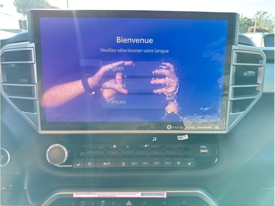 Toyota Tundra Limited CrewMax 4WD 2024