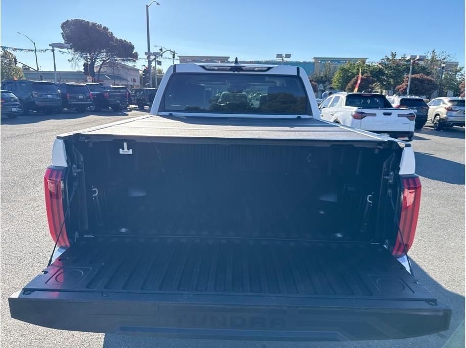 Toyota Tundra Limited CrewMax 4WD 2024
