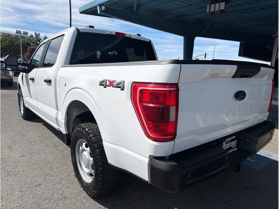 Ford F-150 XL SuperCrew 5.5-ft. Bed 4WD 2023