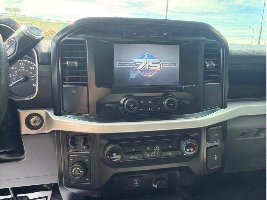 Ford F-150 XL SuperCrew 5.5-ft. Bed 4WD 2023