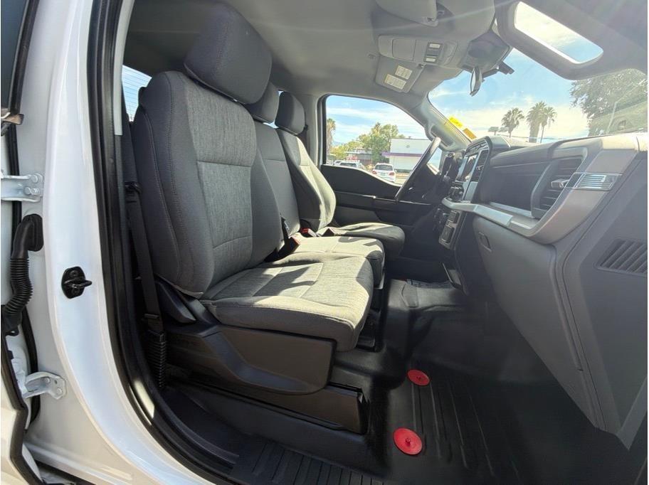 Ford F-150 XL SuperCrew 5.5-ft. Bed 4WD 2023