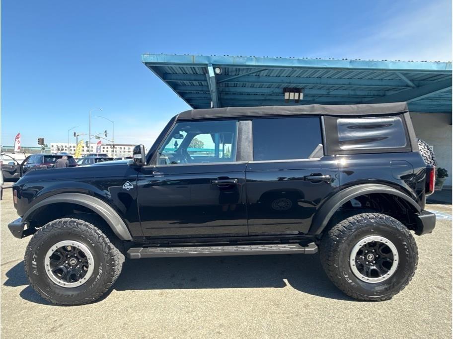 Ford Bronco Outer Banks 4-Door w/Advanced 2022