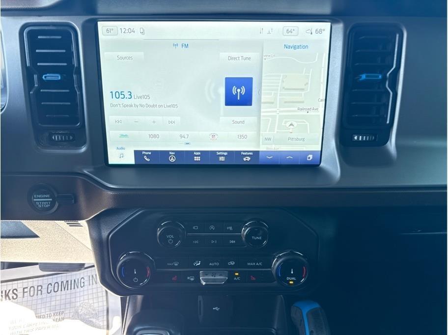 Ford Bronco Outer Banks 4-Door w/Advanced 2022