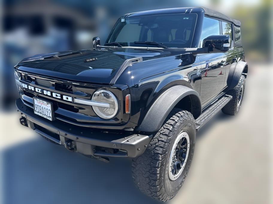 2022 Ford Bronco Outer Banks 4-Door w/Advanced
