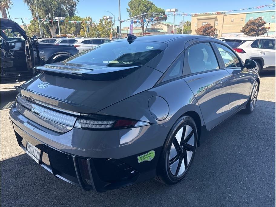 Hyundai Ioniq 6 SE 2023