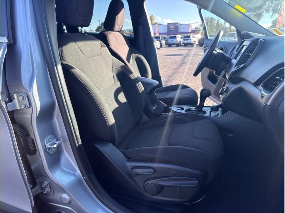 Jeep Cherokee Latitude 4WD 2019