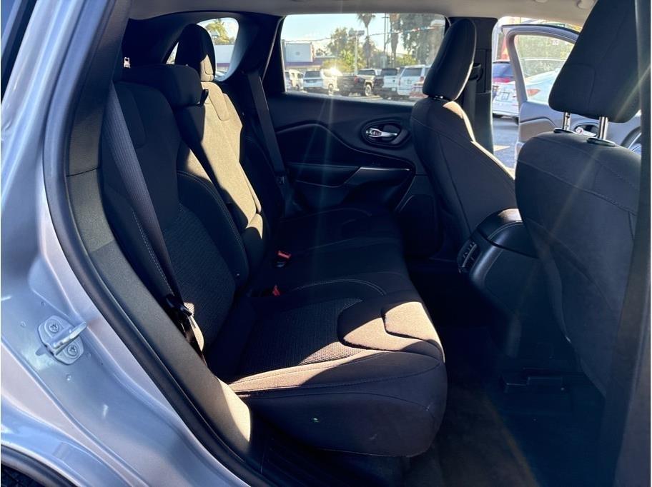 Jeep Cherokee Latitude 4WD 2019