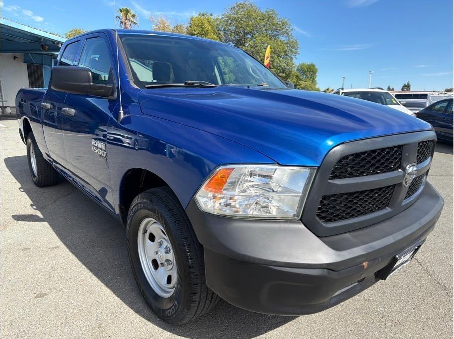 RAM 1500 Classic Tradesman Quad Cab 2WD 2019