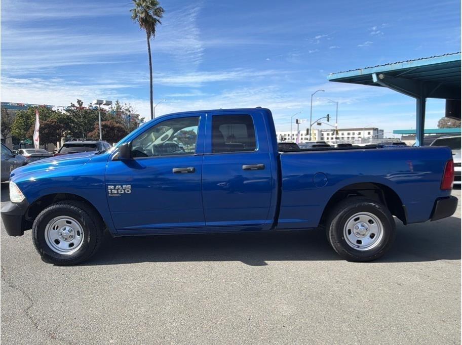 RAM 1500 Classic Tradesman Quad Cab 2WD 2019