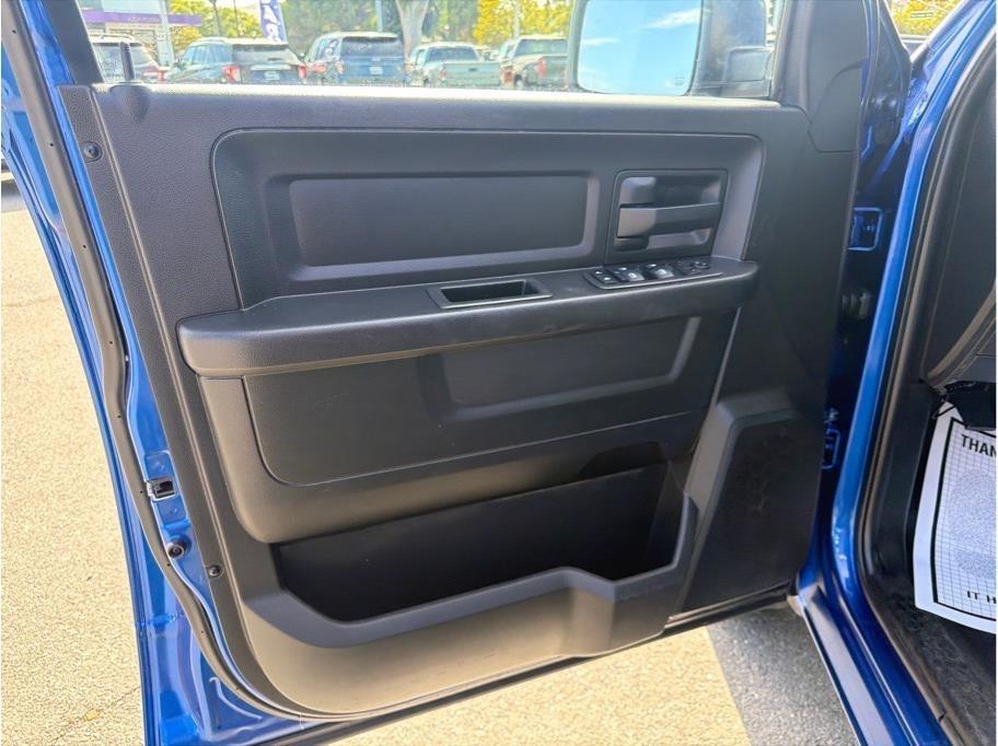 RAM 1500 Classic Tradesman Quad Cab 2WD 2019