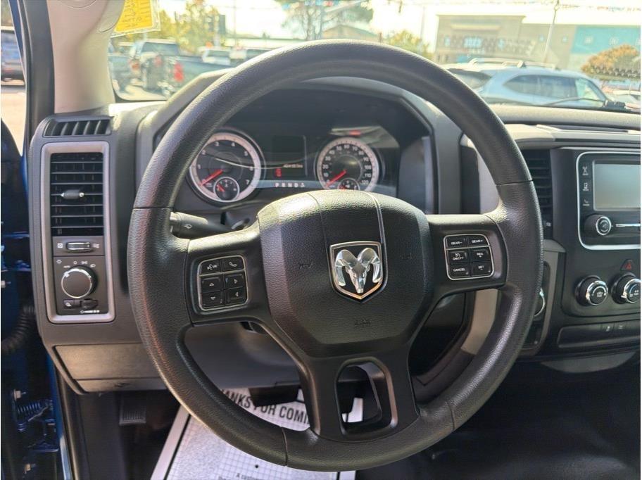 RAM 1500 Classic Tradesman Quad Cab 2WD 2019
