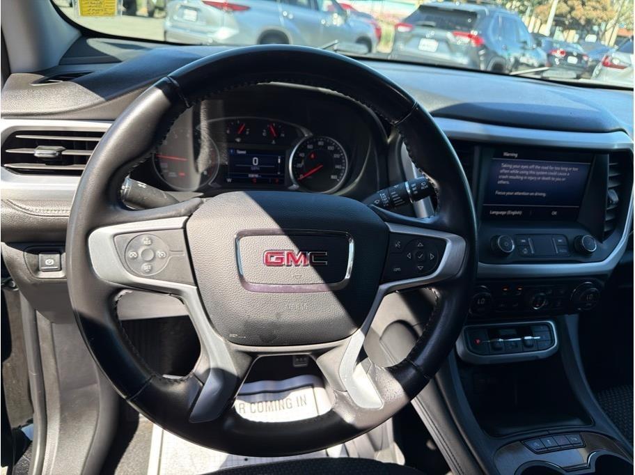 GMC Acadia SLE AWD 2020