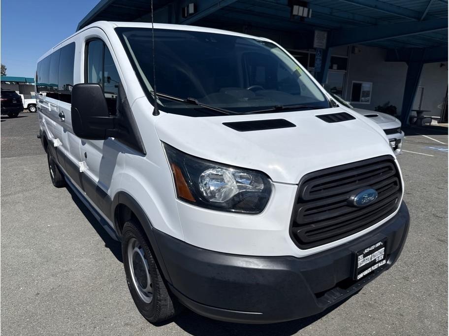 Ford Transit 350 Wagon Low Roof XL 60/40 Pass. 148-in. WB 2018