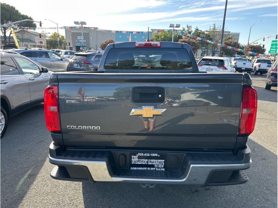 Chevrolet Colorado Work Truck Crew Cab 2WD Long Box 2017