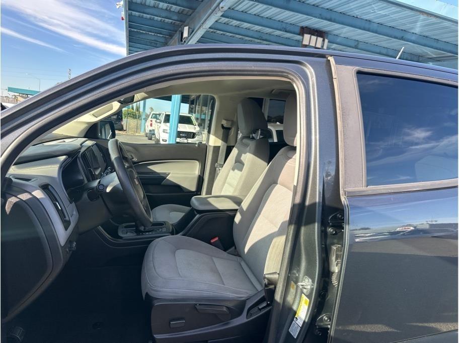 Chevrolet Colorado Work Truck Crew Cab 2WD Long Box 2017