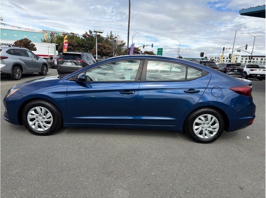 Hyundai Elantra SE 6M 2020
