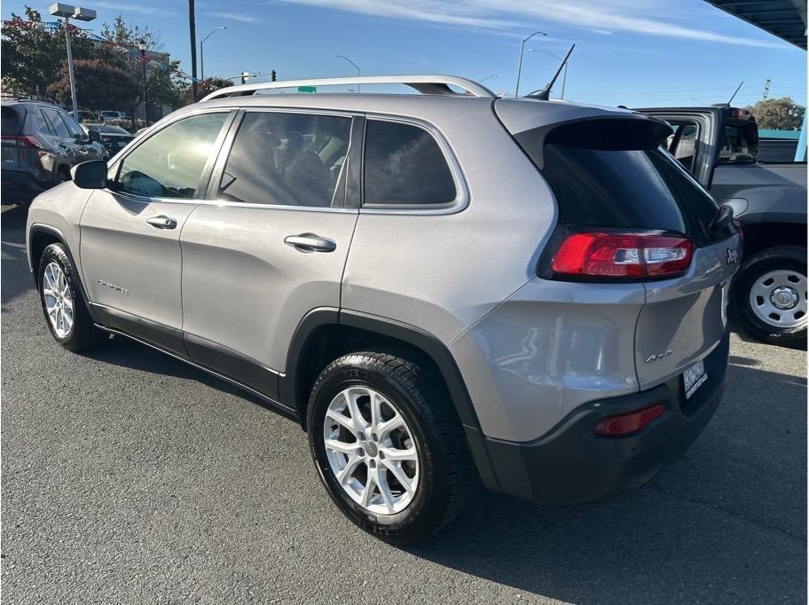 Jeep Cherokee Latitude 4WD 2018