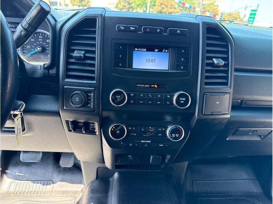 Ford Expedition EL XL 4WD 2020