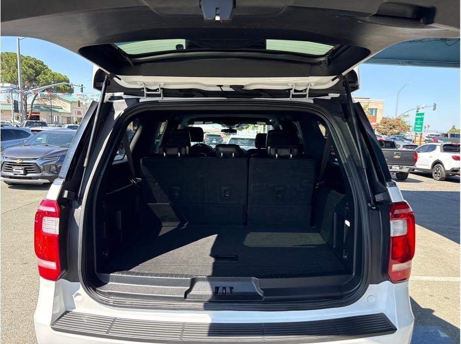 Ford Expedition EL XL 4WD 2020