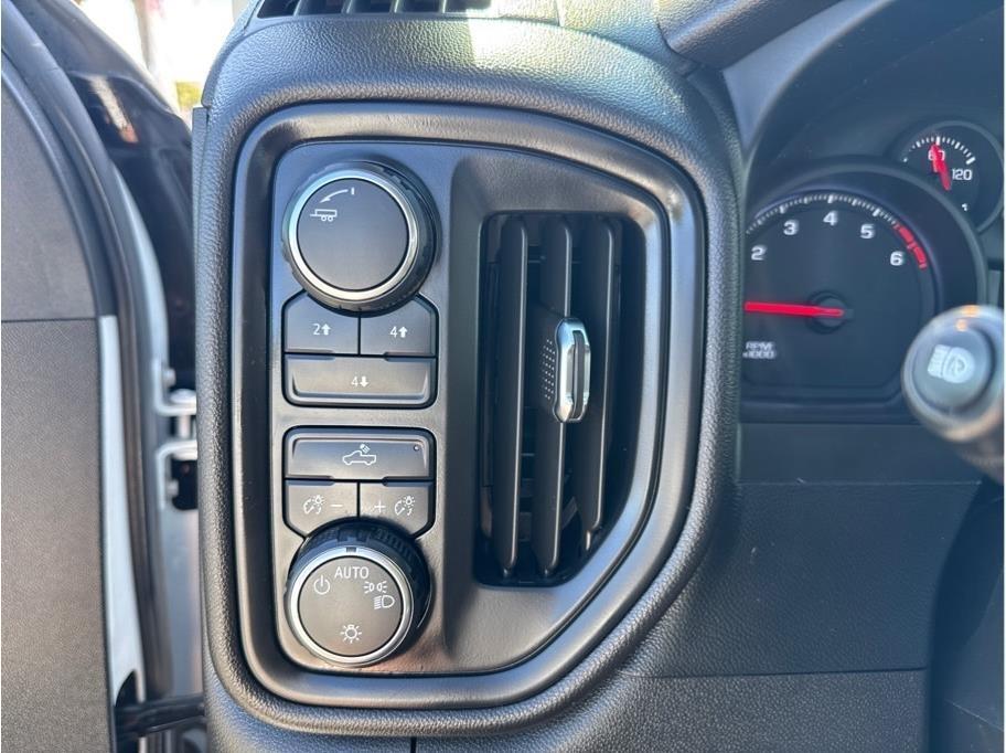 Chevrolet Silverado 3500HD Work Truck Double Cab 4WD 2024