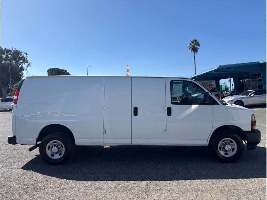 Chevrolet Express 3500 Cargo Extended 2020