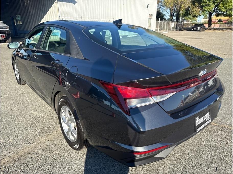 Hyundai Elantra SE 2023