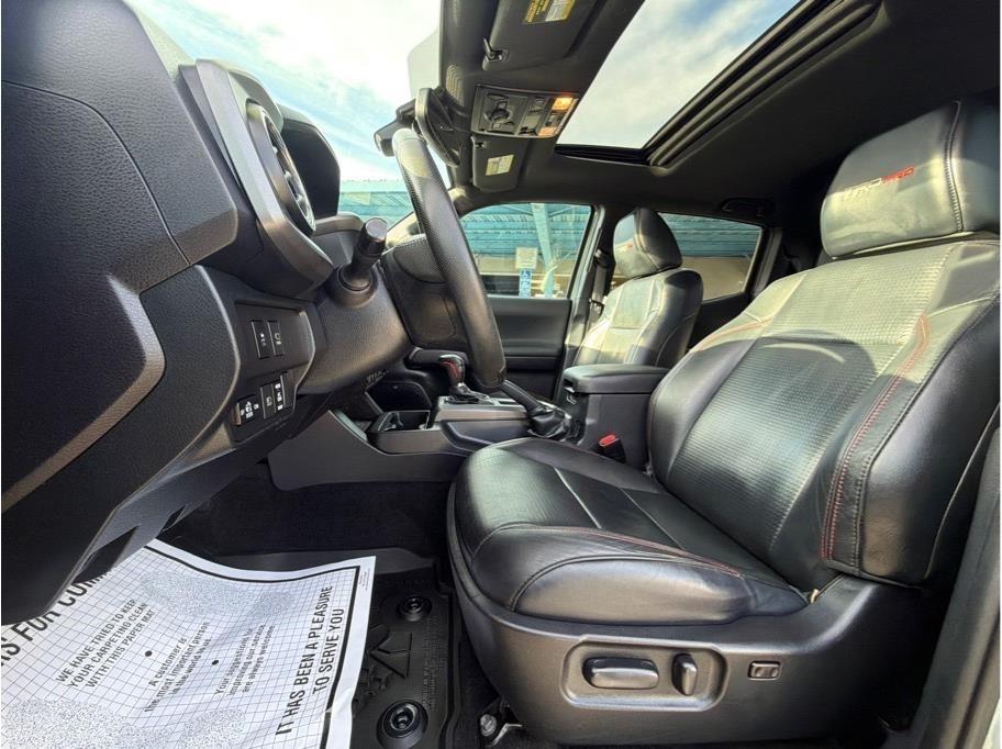 Toyota Tacoma SR5 Double Cab Long Bed V6 6AT 4WD 2021