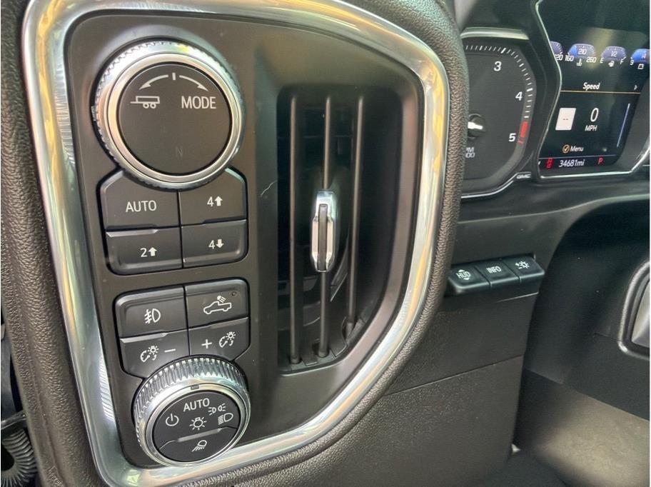 GMC Sierra 3500HD Denali Crew Cab 4WD 2023