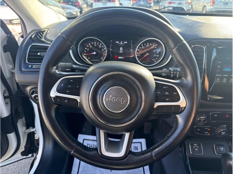 Jeep Compass Latitude FWD 2019