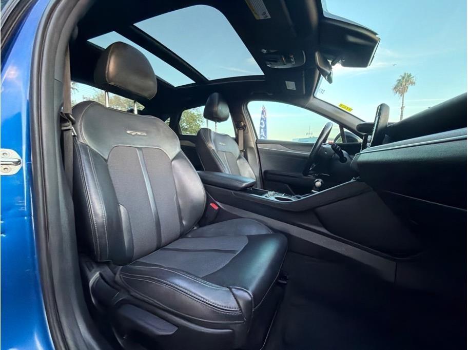 Kia K5 photo 16