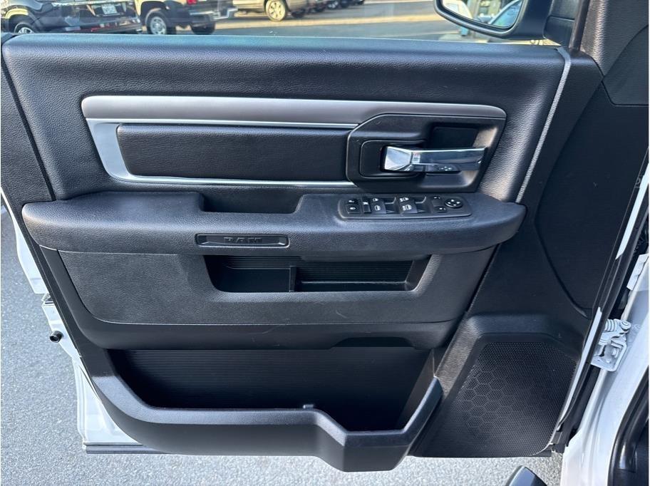 Ram 1500 photo 9