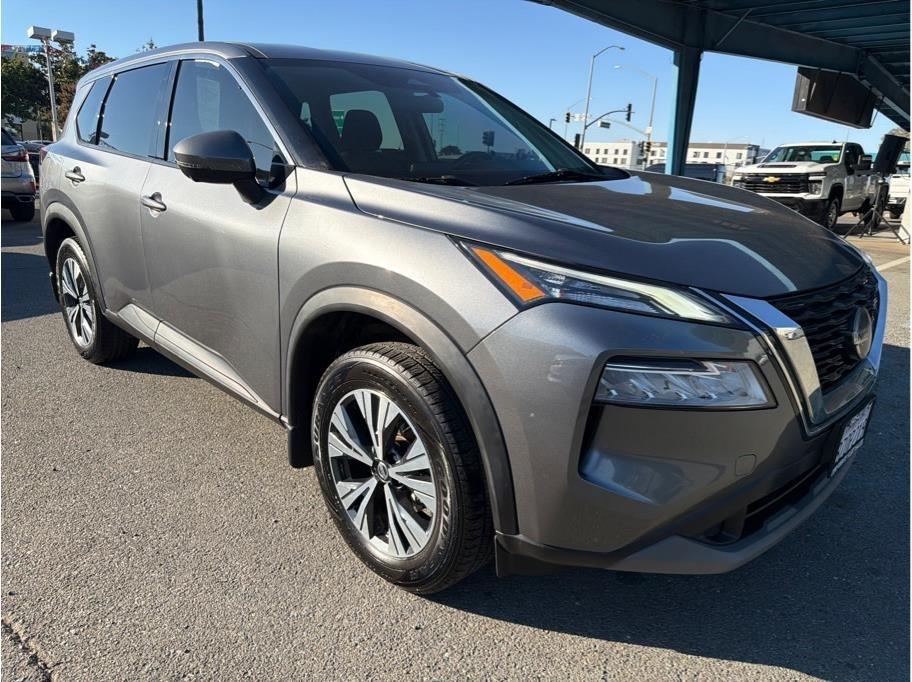 Nissan Rogue photo 3