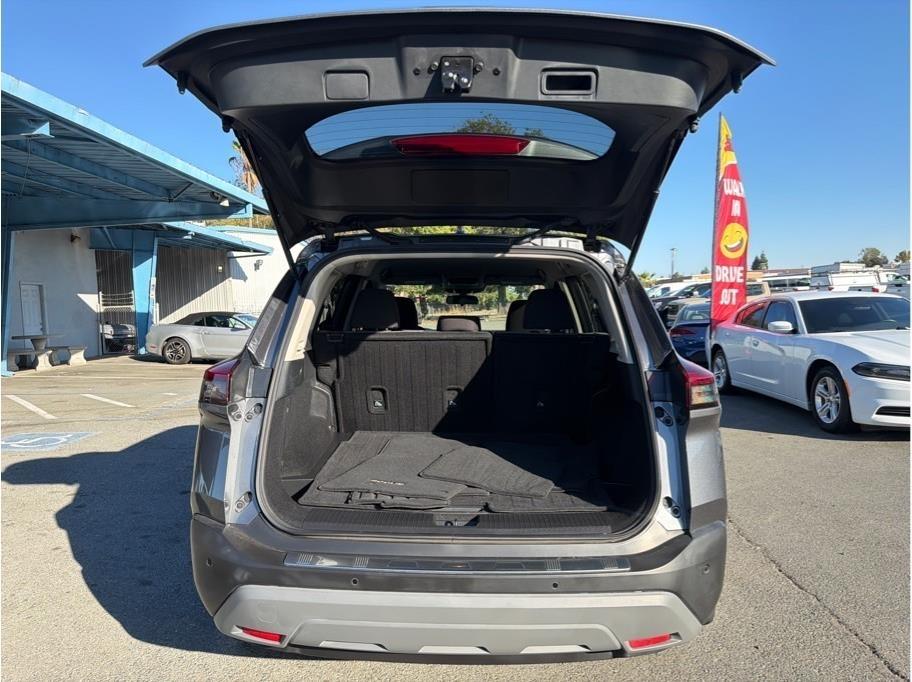 Nissan Rogue photo 7
