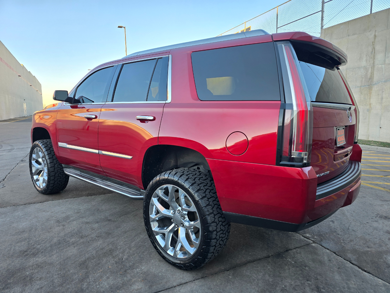 Cadillac Escalade 4WD 4dr Premium 2015