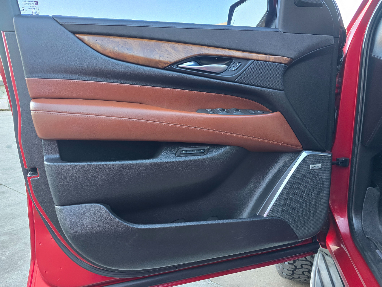 Cadillac Escalade 4WD 4dr Premium 2015