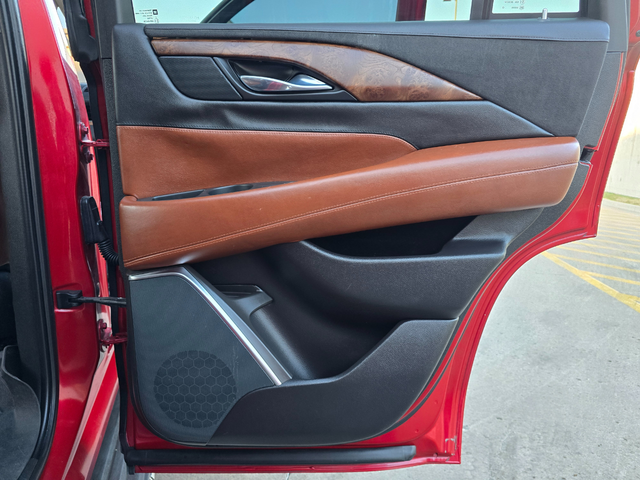 Cadillac Escalade 4WD 4dr Premium 2015