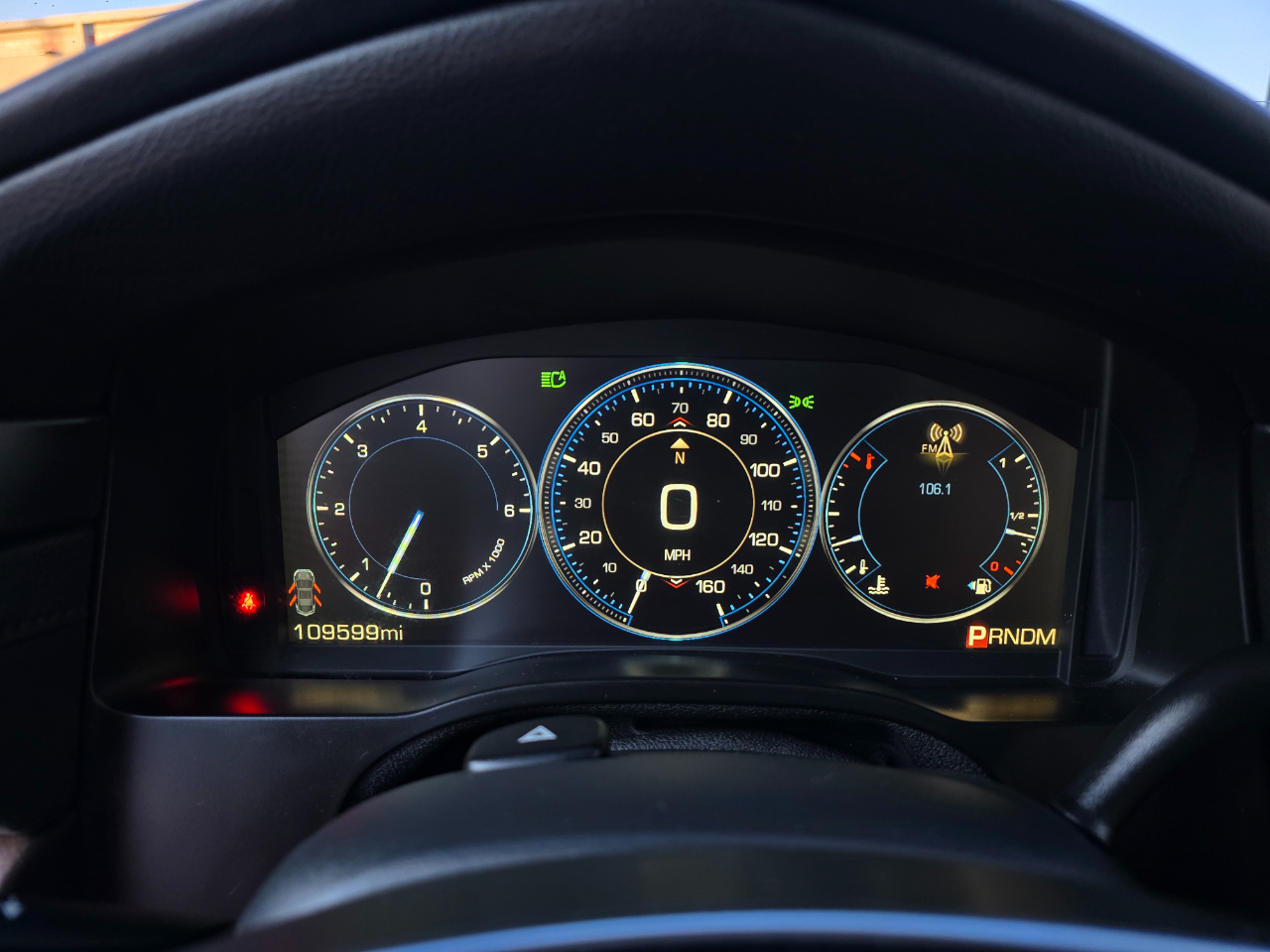 Cadillac Escalade 4WD 4dr Premium 2015