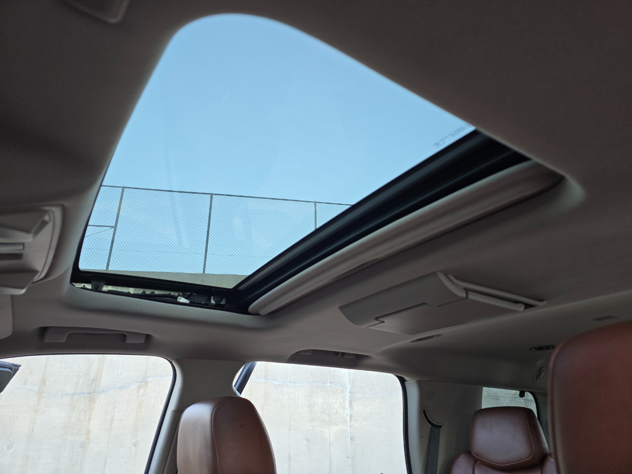 Cadillac Escalade 4WD 4dr Premium 2015