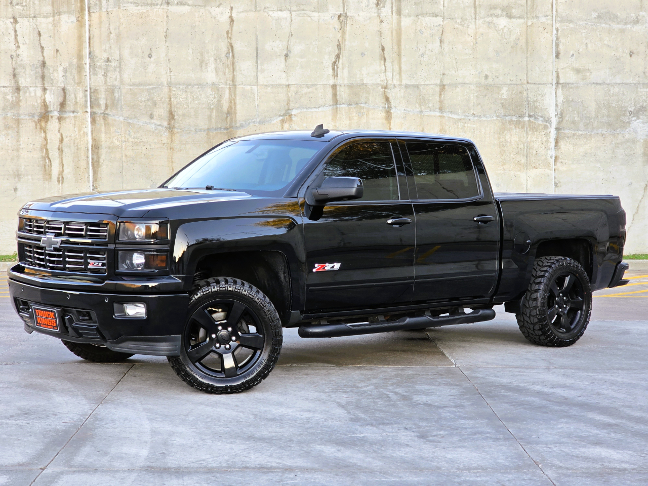 2015 Chevrolet Silverado 1500 4WD Crew Cab 143.5" LTZ w/2LZ