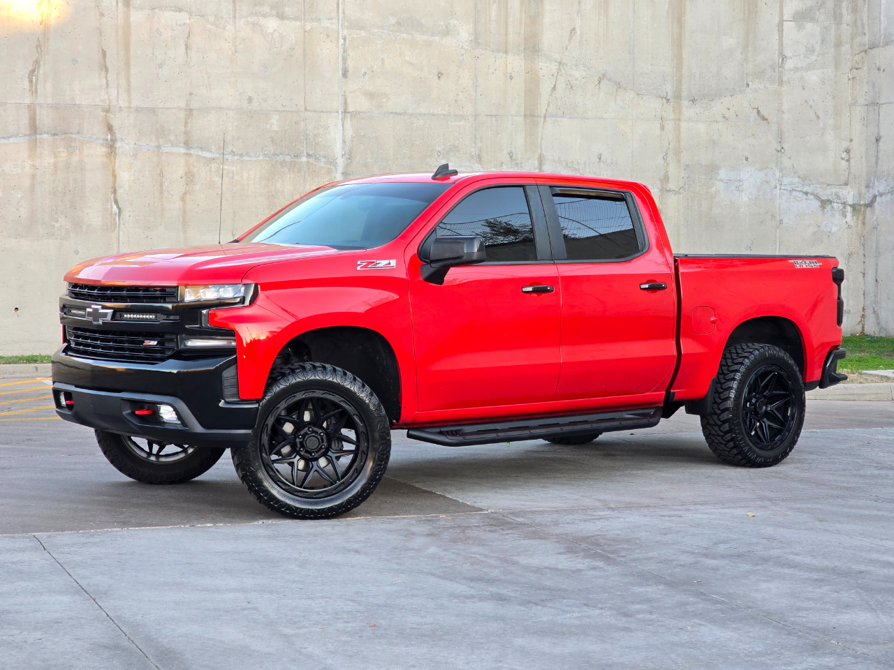 2019 Chevrolet Silverado 1500 4WD Crew Cab 147" LT Trail Boss
